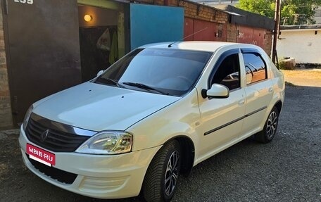 Renault Logan I, 2013 год, 370 000 рублей, 2 фотография