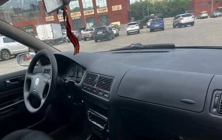 Volkswagen Golf IV, 2001 год, 280 000 рублей, 4 фотография