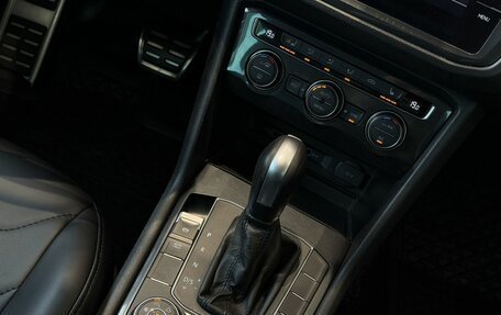Volkswagen Tiguan II, 2019 год, 1 920 000 рублей, 15 фотография