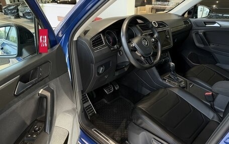 Volkswagen Tiguan II, 2019 год, 1 920 000 рублей, 8 фотография