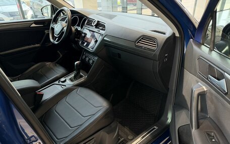 Volkswagen Tiguan II, 2019 год, 1 920 000 рублей, 24 фотография
