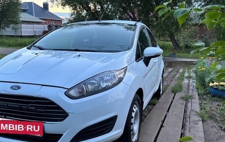 Ford Fiesta, 2016 год, 700 000 рублей, 3 фотография