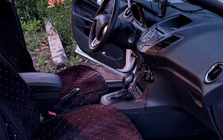 Ford Fiesta, 2016 год, 700 000 рублей, 15 фотография