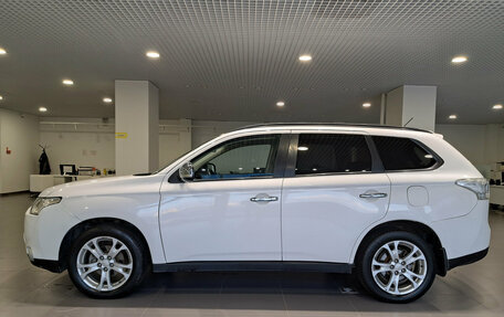 Mitsubishi Outlander III рестайлинг 3, 2012 год, 1 299 000 рублей, 12 фотография