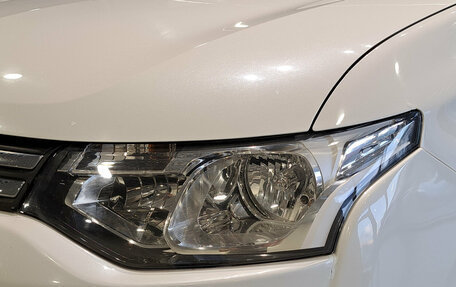 Mitsubishi Outlander III рестайлинг 3, 2012 год, 1 299 000 рублей, 21 фотография