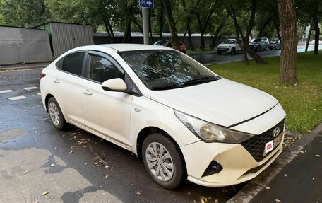 Hyundai Solaris II рестайлинг, 2020 год, 900 000 рублей, 7 фотография