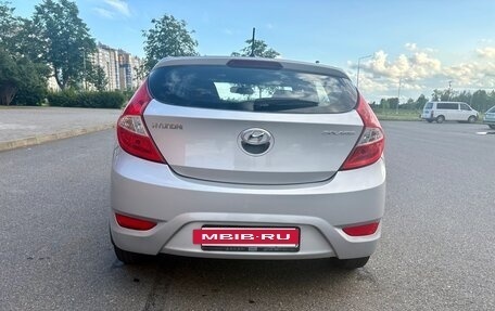 Hyundai Solaris II рестайлинг, 2013 год, 825 000 рублей, 8 фотография