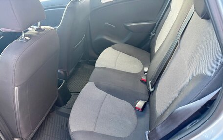 Hyundai Solaris II рестайлинг, 2013 год, 825 000 рублей, 11 фотография