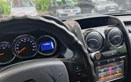 Renault Duster I рестайлинг, 2017 год, 1 250 000 рублей, 4 фотография