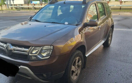 Renault Duster I рестайлинг, 2017 год, 1 250 000 рублей, 3 фотография