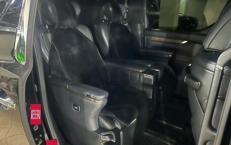 Toyota Alphard III, 2018 год, 4 300 000 рублей, 11 фотография