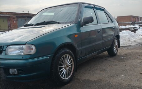 Skoda Felicia I рестайлинг, 1997 год, 100 000 рублей, 2 фотография