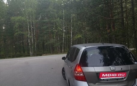 Honda Fit III, 2003 год, 145 000 рублей, 2 фотография