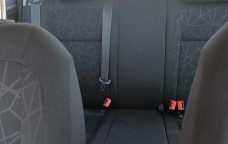 Skoda Fabia II, 2013 год, 750 000 рублей, 12 фотография