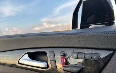 Mercedes-Benz CLS, 2012 год, 1 400 000 рублей, 18 фотография