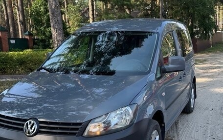 Volkswagen Caddy III рестайлинг, 2012 год, 700 000 рублей, 2 фотография