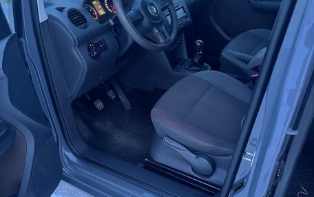 Volkswagen Caddy III рестайлинг, 2012 год, 700 000 рублей, 22 фотография