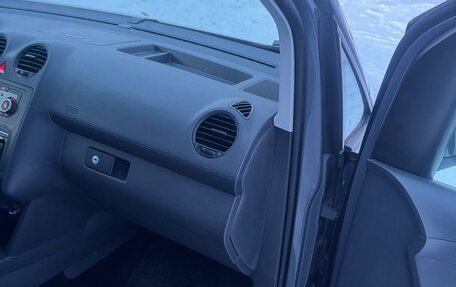 Volkswagen Caddy III рестайлинг, 2012 год, 700 000 рублей, 18 фотография