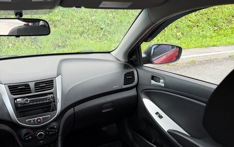 Hyundai Solaris II рестайлинг, 2011 год, 680 000 рублей, 14 фотография