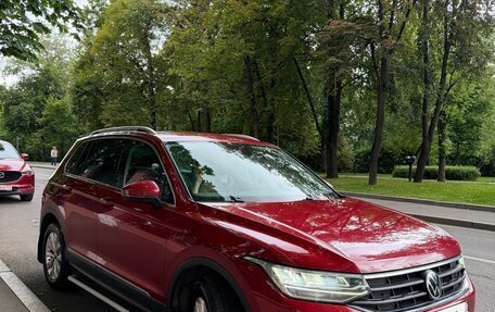 Volkswagen Tiguan II, 2021 год, 3 290 000 рублей, 11 фотография