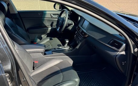 KIA Optima IV, 2017 год, 1 350 000 рублей, 9 фотография