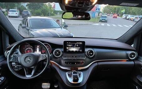 Mercedes-Benz V-Класс, 2018 год, 6 500 000 рублей, 10 фотография