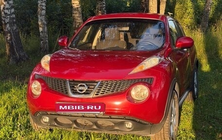 Nissan Juke II, 2012 год, 860 000 рублей, 2 фотография