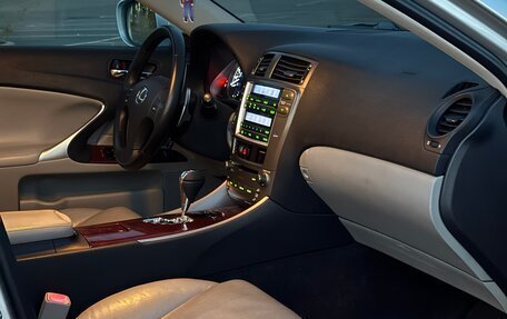 Lexus IS II рестайлинг 2, 2005 год, 1 550 000 рублей, 6 фотография