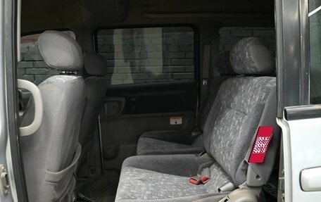 Nissan Serena II, 2000 год, 450 000 рублей, 15 фотография