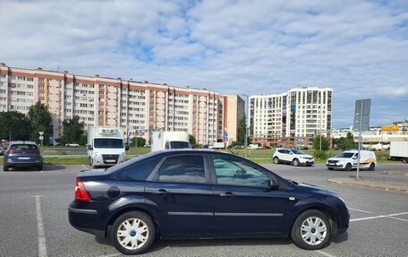 Ford Focus II рестайлинг, 2005 год, 330 000 рублей, 2 фотография