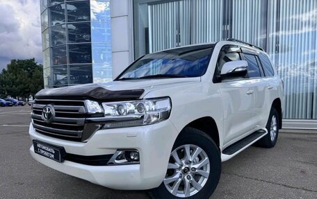 Toyota Land Cruiser 200, 2020 год, 8 400 000 рублей, 2 фотография
