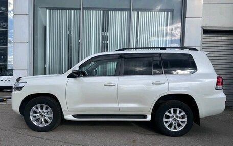 Toyota Land Cruiser 200, 2020 год, 8 400 000 рублей, 4 фотография