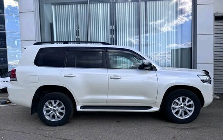 Toyota Land Cruiser 200, 2020 год, 8 400 000 рублей, 5 фотография