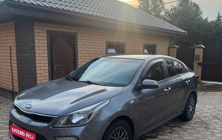 KIA Rio IV, 2019 год, 1 350 000 рублей, 3 фотография