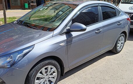 Hyundai Solaris II рестайлинг, 2020 год, 1 350 000 рублей, 6 фотография