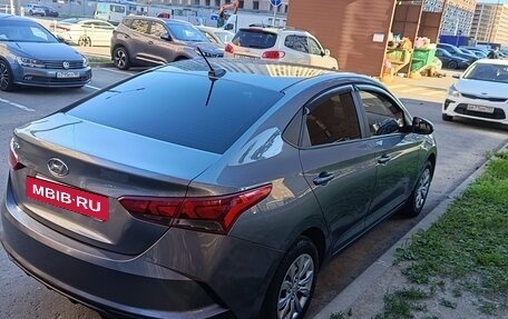 Hyundai Solaris II рестайлинг, 2020 год, 1 350 000 рублей, 2 фотография