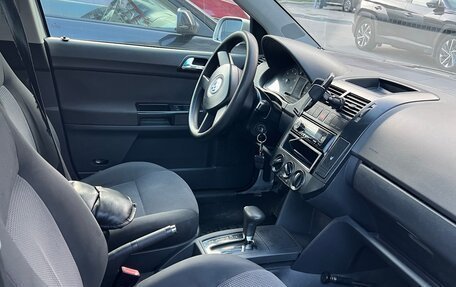 Volkswagen Polo IV рестайлинг, 2002 год, 235 000 рублей, 8 фотография