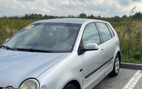 Volkswagen Polo IV рестайлинг, 2002 год, 235 000 рублей, 3 фотография