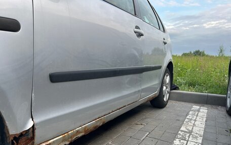 Volkswagen Polo IV рестайлинг, 2002 год, 235 000 рублей, 13 фотография