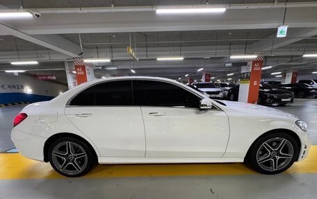 Mercedes-Benz C-Класс, 2021 год, 5 000 000 рублей, 7 фотография