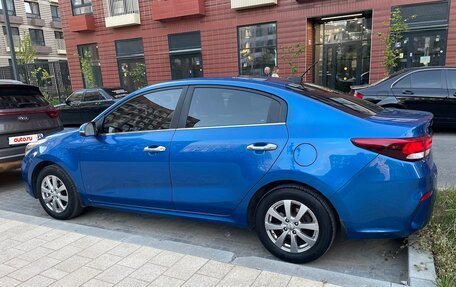 KIA Rio IV, 2017 год, 1 400 000 рублей, 3 фотография