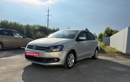 Volkswagen Polo VI (EU Market), 2013 год, 1 150 000 рублей, 1 фотография