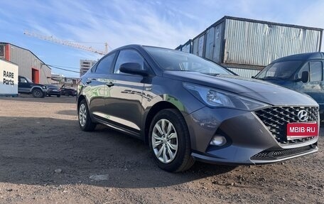 Hyundai Solaris II рестайлинг, 2021 год, 1 430 000 рублей, 10 фотография