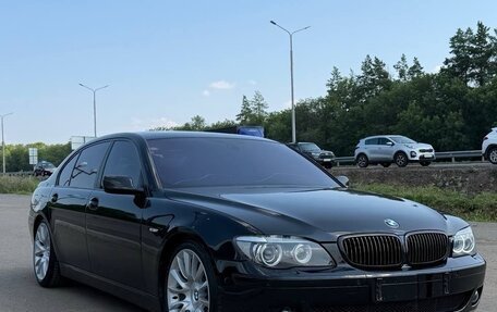 BMW 7 серия, 2005 год, 1 300 000 рублей, 3 фотография