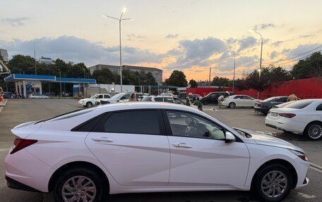 Hyundai Avante, 2021 год, 2 150 000 рублей, 5 фотография