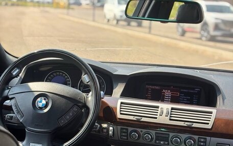 BMW 7 серия, 2005 год, 1 300 000 рублей, 16 фотография
