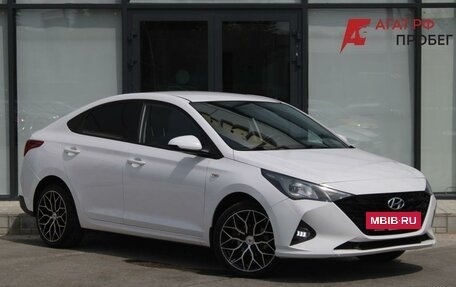 Hyundai Solaris II рестайлинг, 2021 год, 1 490 000 рублей, 2 фотография