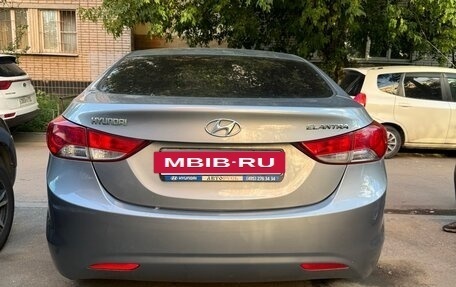 Hyundai Elantra V, 2012 год, 850 000 рублей, 4 фотография