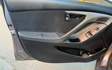 Hyundai Elantra V, 2012 год, 850 000 рублей, 9 фотография