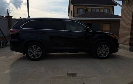 Toyota Highlander III, 2014 год, 2 450 000 рублей, 20 фотография